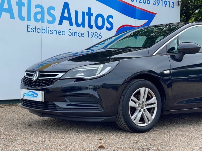 2025 Vauxhall Astra