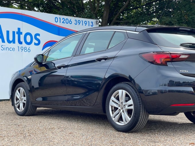 2025 Vauxhall Astra