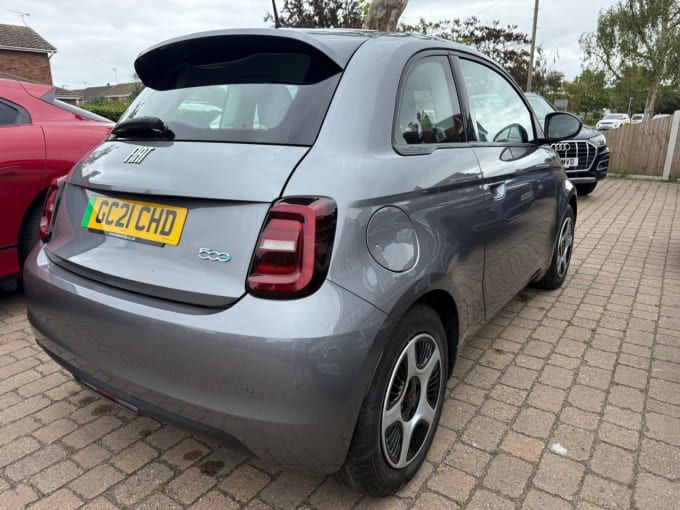 2025 Fiat 500e