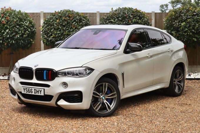 2024 BMW X6 M