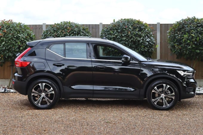 2024 Volvo Xc40