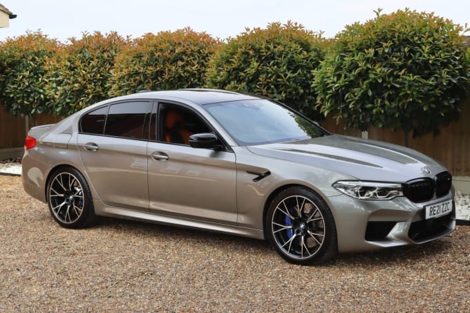 2024 BMW M5