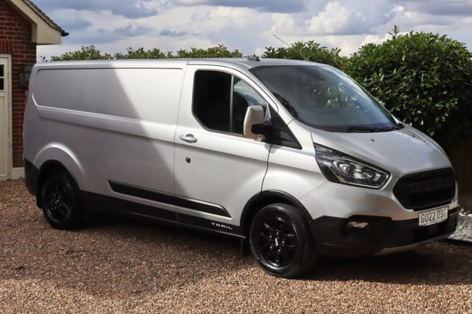 2024 Ford Transit Custom