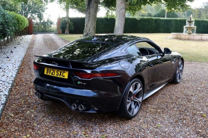 2024 Jaguar F-type