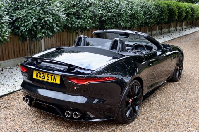 2024 Jaguar F-type