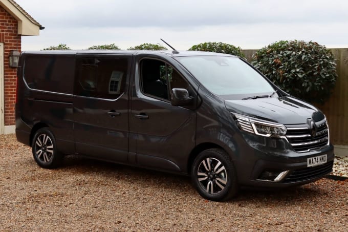 2025 Renault Trafic