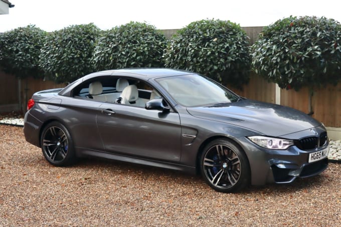 2025 BMW M4