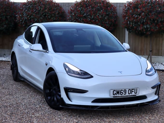 2025 Tesla Model 3