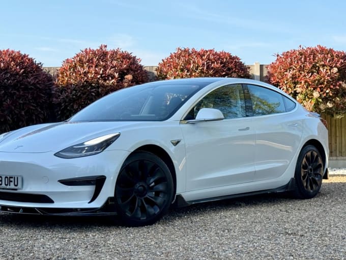 2025 Tesla Model 3
