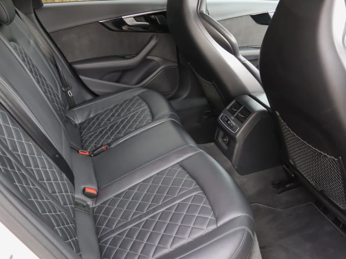 2025 Audi S4