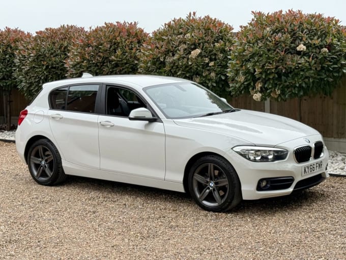 2025 BMW 1 Series