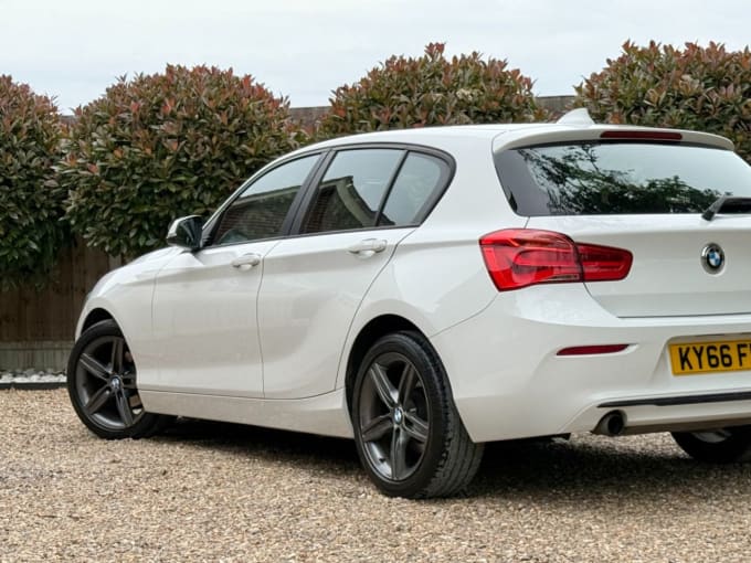 2025 BMW 1 Series