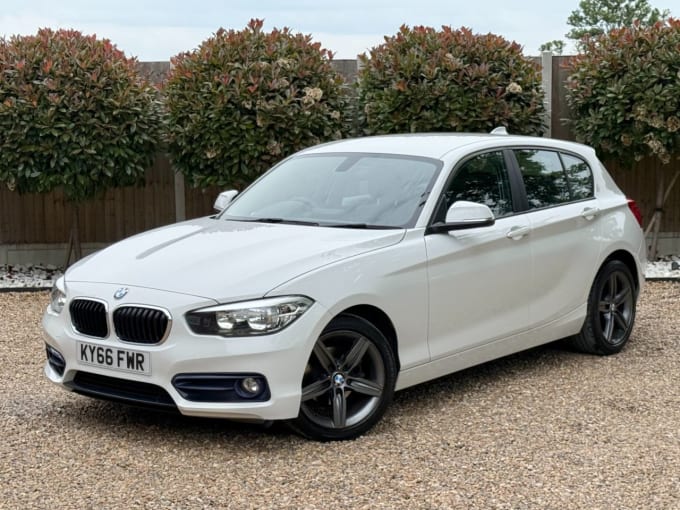 2025 BMW 1 Series