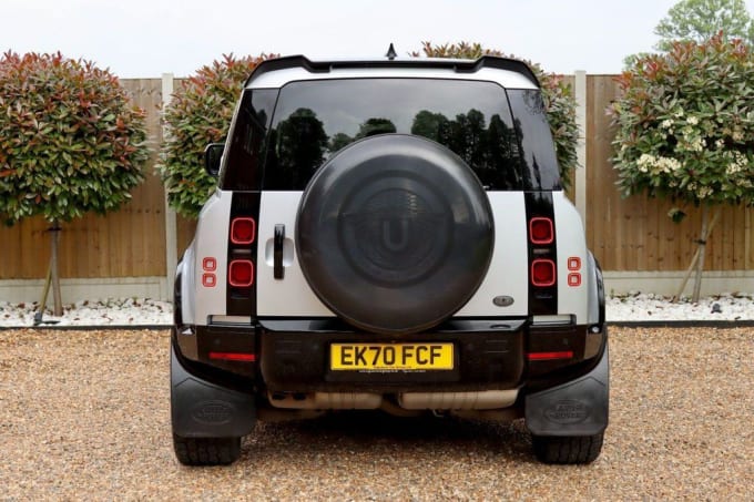 2025 Land Rover Defender