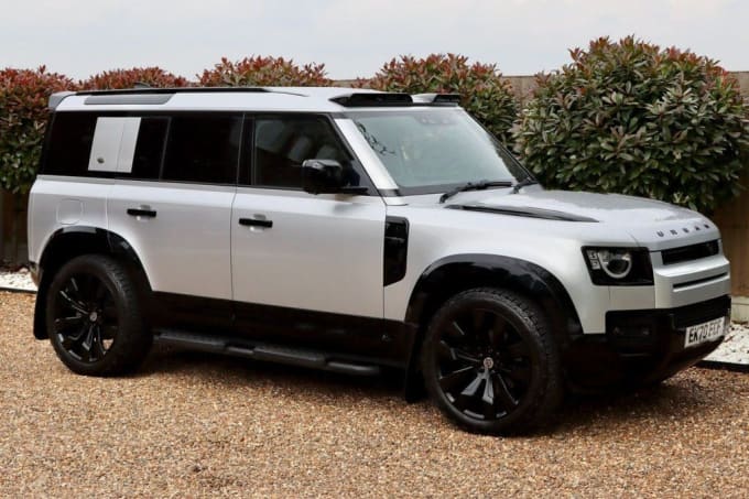 2025 Land Rover Defender