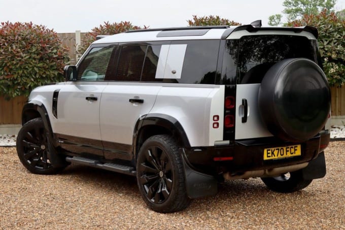 2025 Land Rover Defender