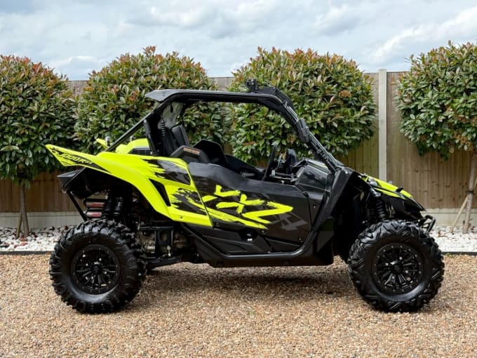 2025 Yamaha Yxz