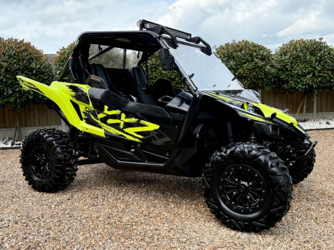 2025 Yamaha Yxz