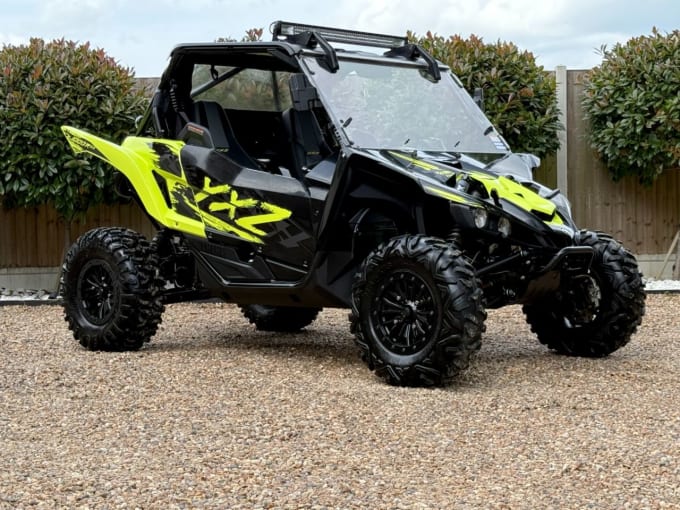2025 Yamaha Yxz