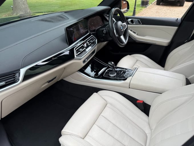 2025 BMW X5