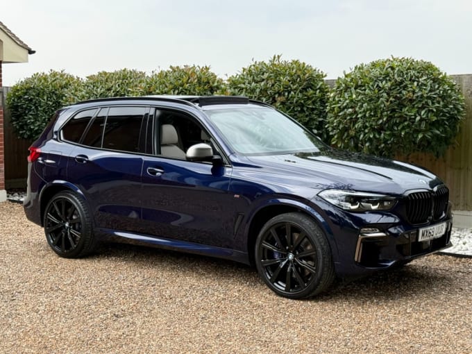 2025 BMW X5
