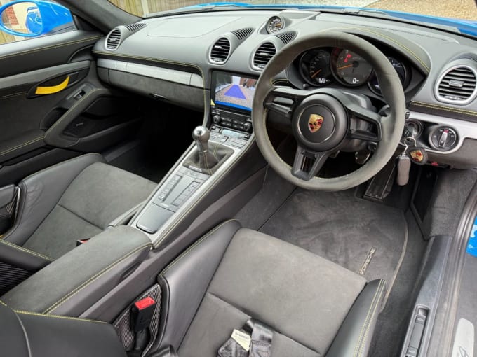 2025 Porsche 718 Cayman