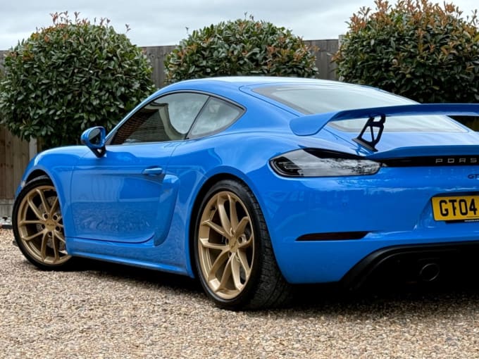2025 Porsche 718 Cayman