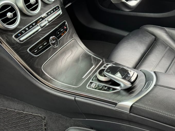 2025 Mercedes-benz C-class