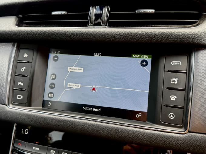 2025 Jaguar Xf