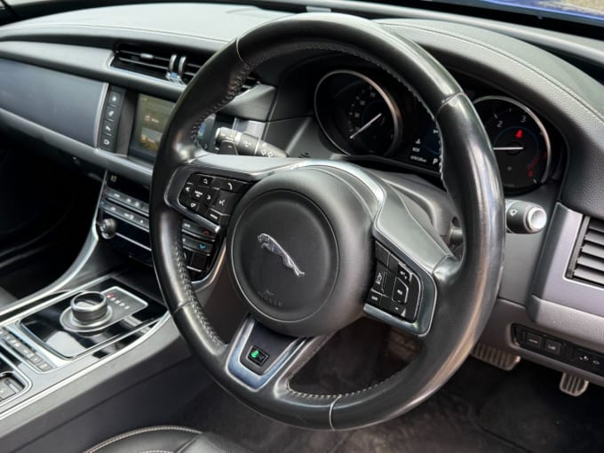 2025 Jaguar Xf