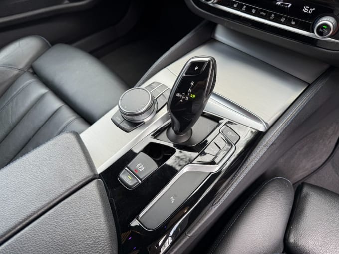 2025 BMW 5 Series