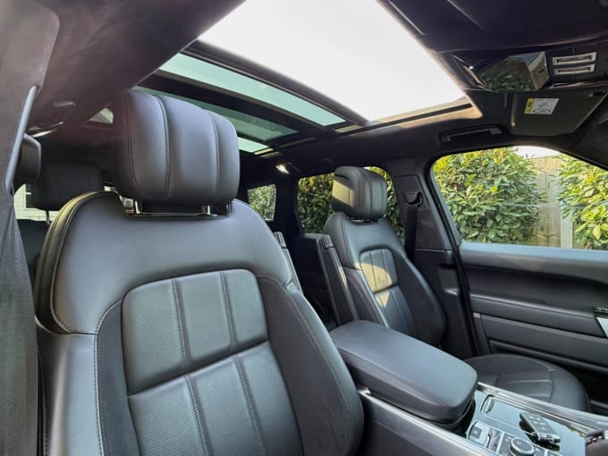 2025 Land Rover Range Rover Sport
