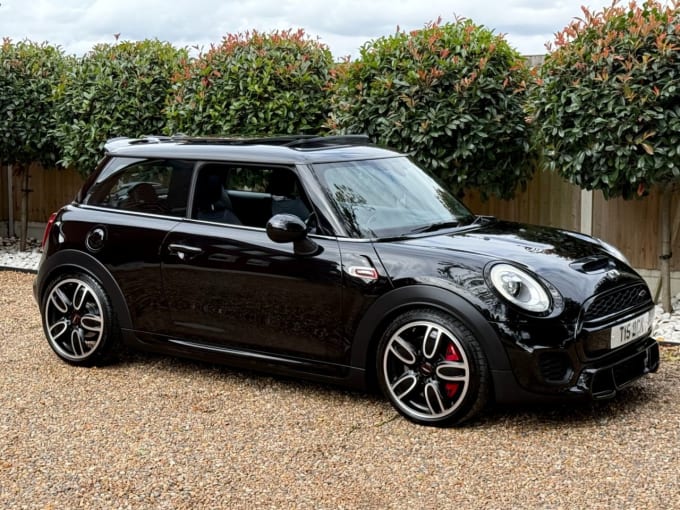 2025 Mini Hatch