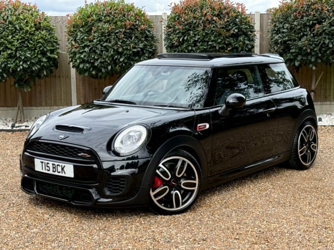 2025 Mini Hatch