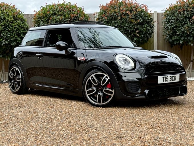 2025 Mini Hatch