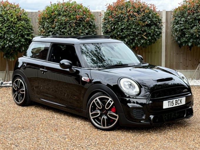 2025 Mini Hatch