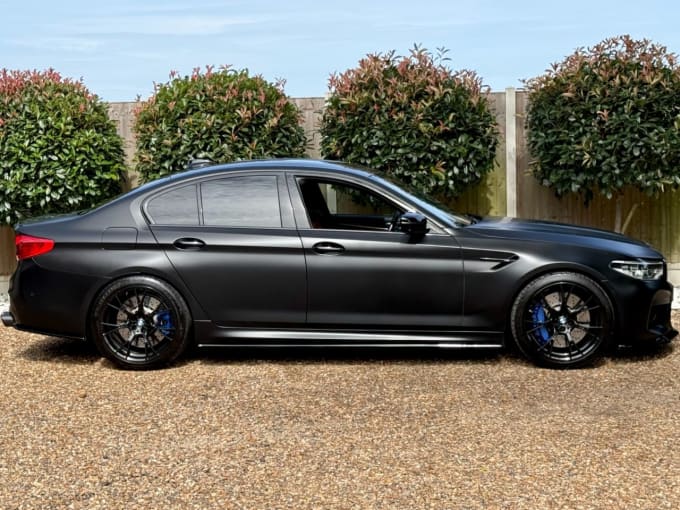 2025 BMW M5