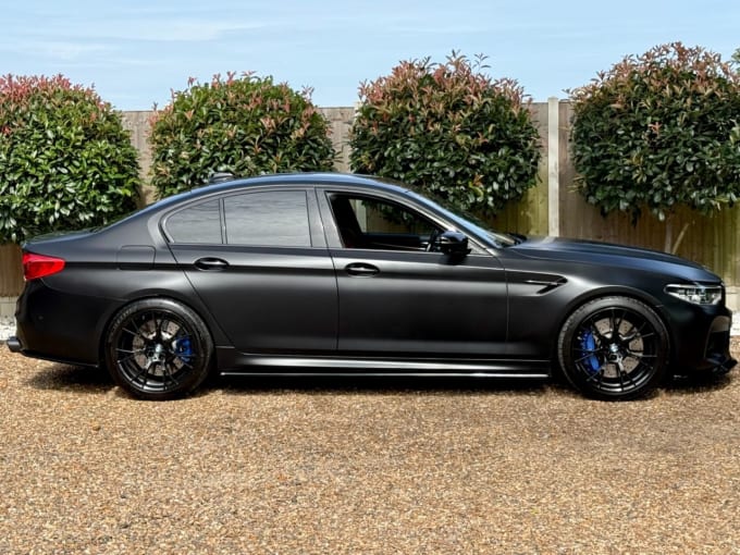2025 BMW M5
