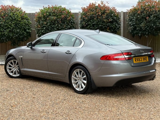 2025 Jaguar Xf