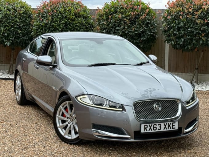 2025 Jaguar Xf