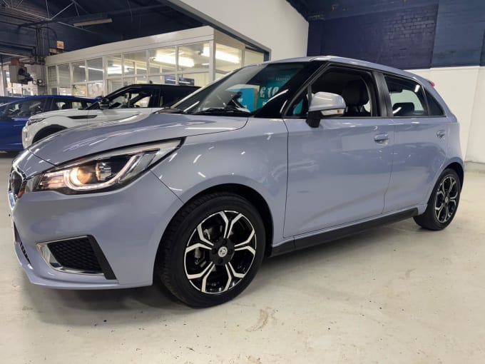 2025 Mg Mg3