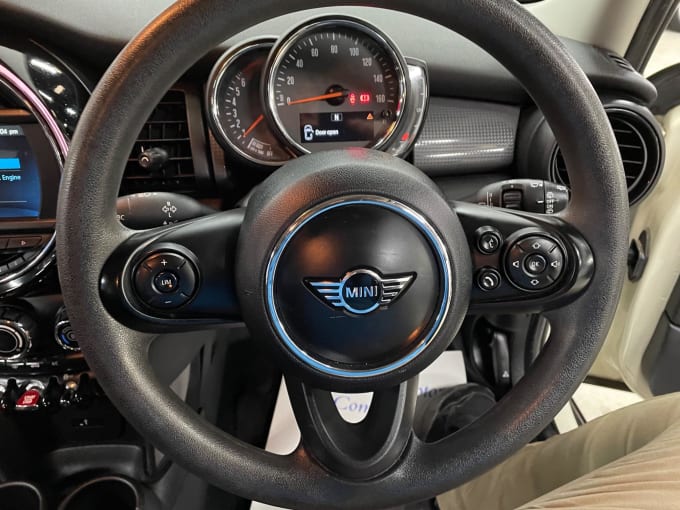 2024 Mini Hatch