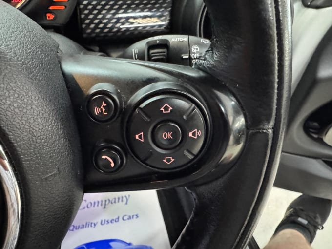 2025 Mini Hatch