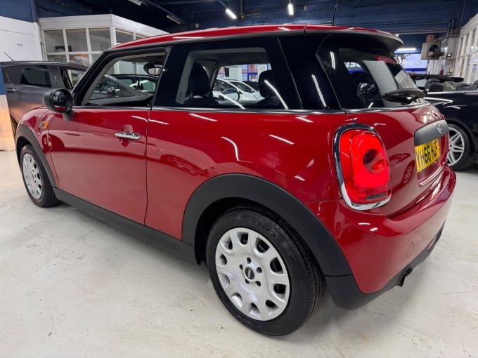 2025 Mini Hatch