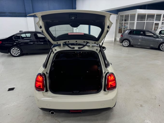 2024 Mini Hatch