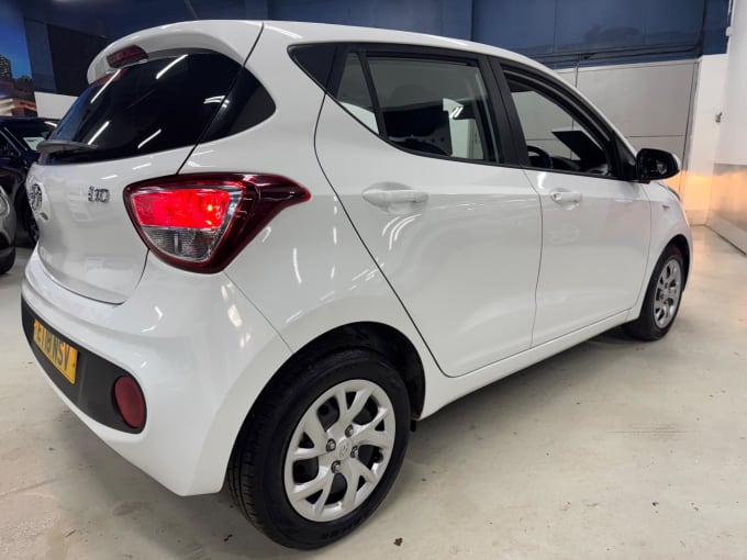 2024 Hyundai I10