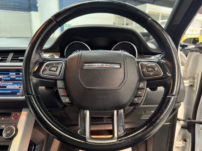 2025 Land Rover Range Rover Evoque