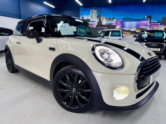 2025 Mini Hatch