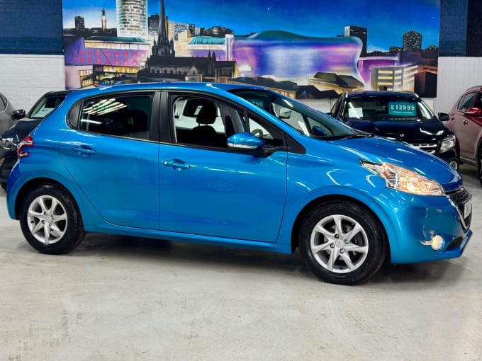 2025 Peugeot 208