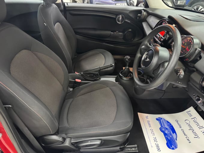 2025 Mini Hatch